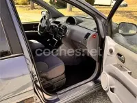 Usado Hyundai Matrix GLS 103 CV (75 kW) 2004 Azul Monovolumen
