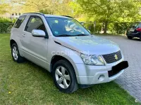 Begagnad Suzuki Grand Vitara 106 HK (77 kW) 2009 Grå SUV
