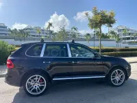 Usado Porsche Cayenne Turbo 500 CV (367 kW) 2008 Negro SUV