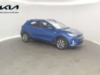 Usado Kia Stonic 101 CV (74 kW) 2025 Azul SUV