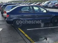 Usado Citroën Xsara 71 CV (52 kW) 2002 Azul Berlina