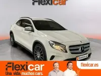 Usado Mercedes GLA180 109 CV (80 kW) 2016 Blanco SUV