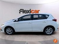 Usado Toyota Auris Active 116 CV (85 kW) 2017 Blanco Utilitario