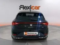 Usado Seat Leon FR 150 CV (110 kW) 2025 Negro Familiar
