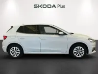 Usado Skoda Fabia Selection 115 CV (84 kW) 2025 Blanco Berlina