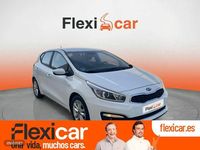 Usado Kia Ceed 100 CV (73 kW) 2016 Blanco Utilitario