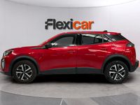 Usado Peugeot 2008 Active 100 CV (73 kW) 2023 Rojo SUV