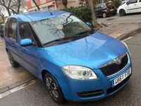 Usado Skoda Roomster 86 CV (63 kW) 2007 Azul Monovolumen