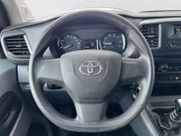 Usado Toyota Proace 120 CV (88 kW) 2022 Blanco Monovolumen