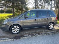 Usado Opel Zafira 110 CV (80 kW) 2010 Gris / plata Monovolumen