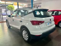 Usado Seat Arona Reference 95 CV (69 kW) 2021 Blanco SUV