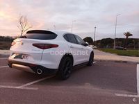 Usado Alfa Romeo Stelvio Sprint 190 CV (139 kW) 2019 Blanco SUV