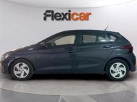 Usado Hyundai i20 101 CV (74 kW) 2022 Negro Berlina