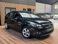 Usado Ford Focus Trend 109 CV (80 kW) 2009 Negro Berlina