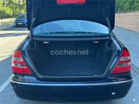 Usado Mercedes E500 Elegance 306 CV (225 kW) 2003 Azul Berlina