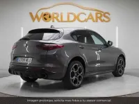 Usado Alfa Romeo Stelvio Veloce 209 CV (153 kW) 2023 Gris SUV