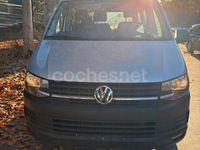 Usado VW Caravelle 114 CV (83 kW) 2019 Gris / plata Monovolumen