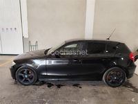 Usado BMW 118 122 CV (89 kW) 2008 Negro Utilitario