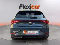 Usado Seat Leon Style 116 CV (85 kW) 2025 Gris Berlina