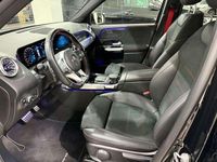 Usado Mercedes GLB200 AMG 306 CV (225 kW) 2021 Negro SUV