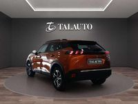 Usado Peugeot 2008 Allure 110 CV (80 kW) 2022 Naranja SUV