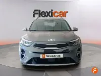 Usado Kia Stonic 100 CV (73 kW) 2024 Gris SUV