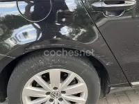 Usado VW Passat Advance 140 CV (102 kW) 2014 Negro Familiar