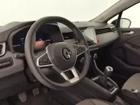 Używany Renault Clio V Evolution 100 KM (73 kW) 2024 Biały Sedan/Limuzyna