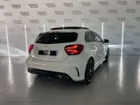 Usado Mercedes 200 AMG line 2017 Blanco Utilitario