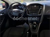 Usado Ford Focus Business Edition 120 CV (88 kW) 2017 Granate Berlina