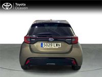 Usado Toyota Yaris Hybrid Style 116 CV (85 kW) 2022 Verde Utilitario