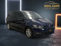 Usado VW Touran Business 115 CV (84 kW) 2020 Azul Monovolumen