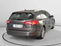 Usado Ford Focus Trend+ 120 CV (88 kW) 2022 Gris Berlina