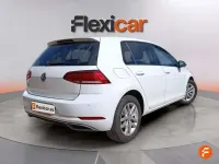 Usado VW Golf VII 116 CV (85 kW) 2018 Blanco Berlina
