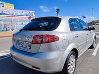 Usado Chevrolet Lacetti CDX 122 CV (89 kW) 2005 Gris / plata Berlina
