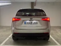 Usado Lexus NX300h 197 CV (144 kW) 2015 Gris / plata SUV