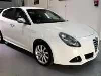 Usado Alfa Romeo Giulietta Progression 140 CV (102 kW) 2011 Blanco Utilitario
