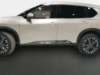 Nuevo Nissan X-Trail Tekna 204 CV (150 kW) 2025 Champagne silver metalizado SUV