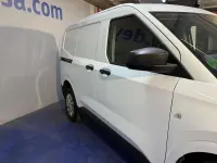 Usado Ford Transit Courier Ambiente 102 CV (75 kW) 2026 Blanco Van