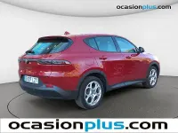 Usado Alfa Romeo Tonale Sprint 131 CV (96 kW) 2022 Rojo SUV