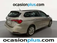 Usado Fiat Tipo Easy 95 CV (69 kW) 2017 Beige Familiar