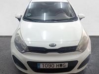 Usado Kia Rio 85 HP (62 kW) 2014