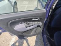 Usado Fiat Grande Punto Active 77 CV (56 kW) 2007 Azul Utilitario