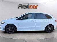 Usado Mercedes B200 150 CV (110 kW) 2023 Blanco Monovolumen