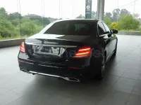 Usado Mercedes E220 194 CV (142 kW) 2019 Azul Berlina