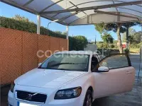 Usado Volvo C30 Momentum 100 CV (73 kW) 2007 Blanco Utilitario