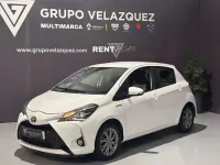 Usado Toyota Yaris Active 99 CV (72 kW) 2020 Blanco Utilitario