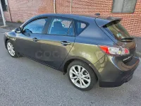 Usado Mazda 3 Sportive 185 CV (136 kW) 2010 Gris / plata Berlina