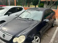 Usado Mercedes C220 Sport Edition 150 CV (110 kW) 2005 Negro Berlina