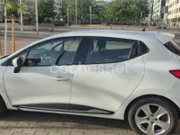 Usado Renault Clio IV Dynamique 90 CV (66 kW) 2014 Blanco Berlina